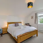 בית נופש 5 Bed In Oc-llh55 הוקסהד
