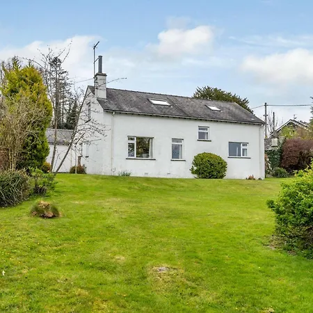 5 Bed In Outgate And Tarn Hows Llh55 Holiday home