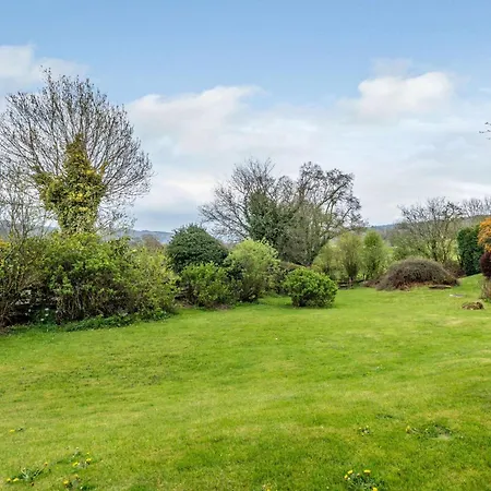5 Bed In Outgate And Tarn Hows Llh55 Hawkshead