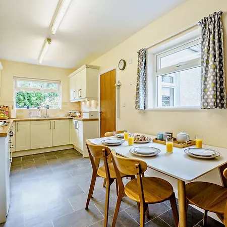 Holiday home 5 Bed In Outgate And Tarn Hows Llh55 Hawkshead
